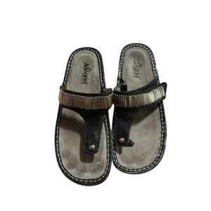 Alegria Carina Hip Black Thong Sandals Size EU 40 or US 9.5 Metal Detail